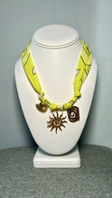 Load image into Gallery viewer, Bandana Necklace