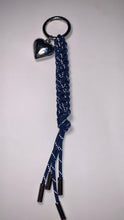 Load image into Gallery viewer, Paracord Keychain