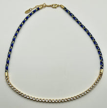 Load image into Gallery viewer, Gemstone Paracord Necklace
