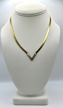 Load image into Gallery viewer, V Shaped Necklace
