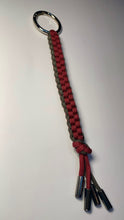 Load image into Gallery viewer, Paracord Keychain
