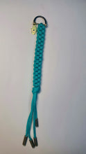 Load image into Gallery viewer, Paracord Keychain
